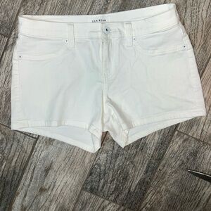 Lila Ryan White Women's Shorts